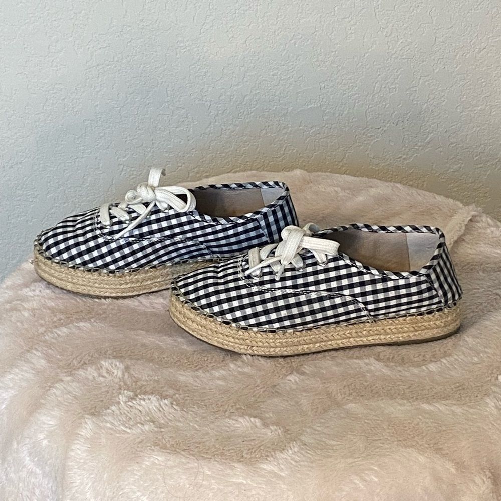 Gianni Bini Dunnigan Ginghan Espadrilles Shoes(6.5) - Picture 5 of 9